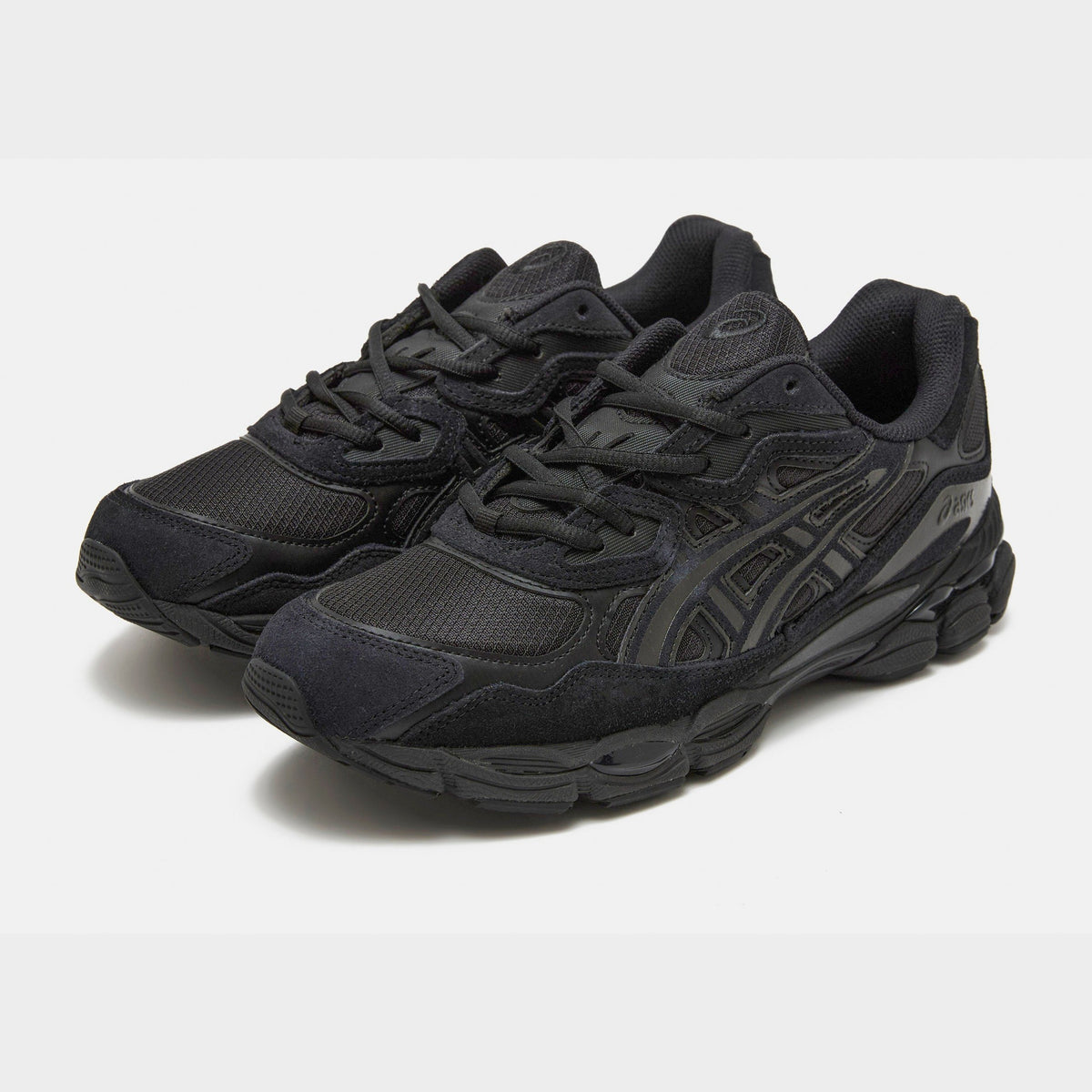 Black ASICS GEL-NYC