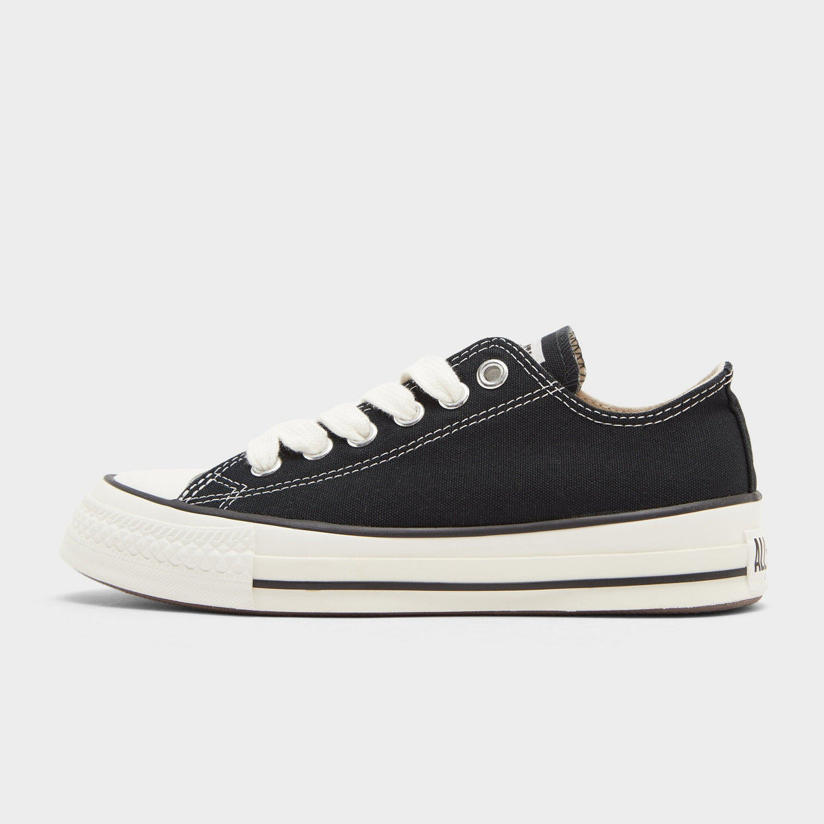 Black Converse Chuck Taylor Throwback Low Women's