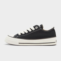 Black Converse Chuck Taylor Throwback Low Women's