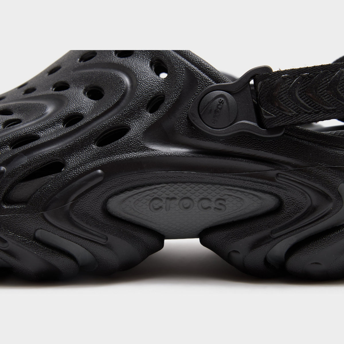Black Crocs Echo II Chrome Clog