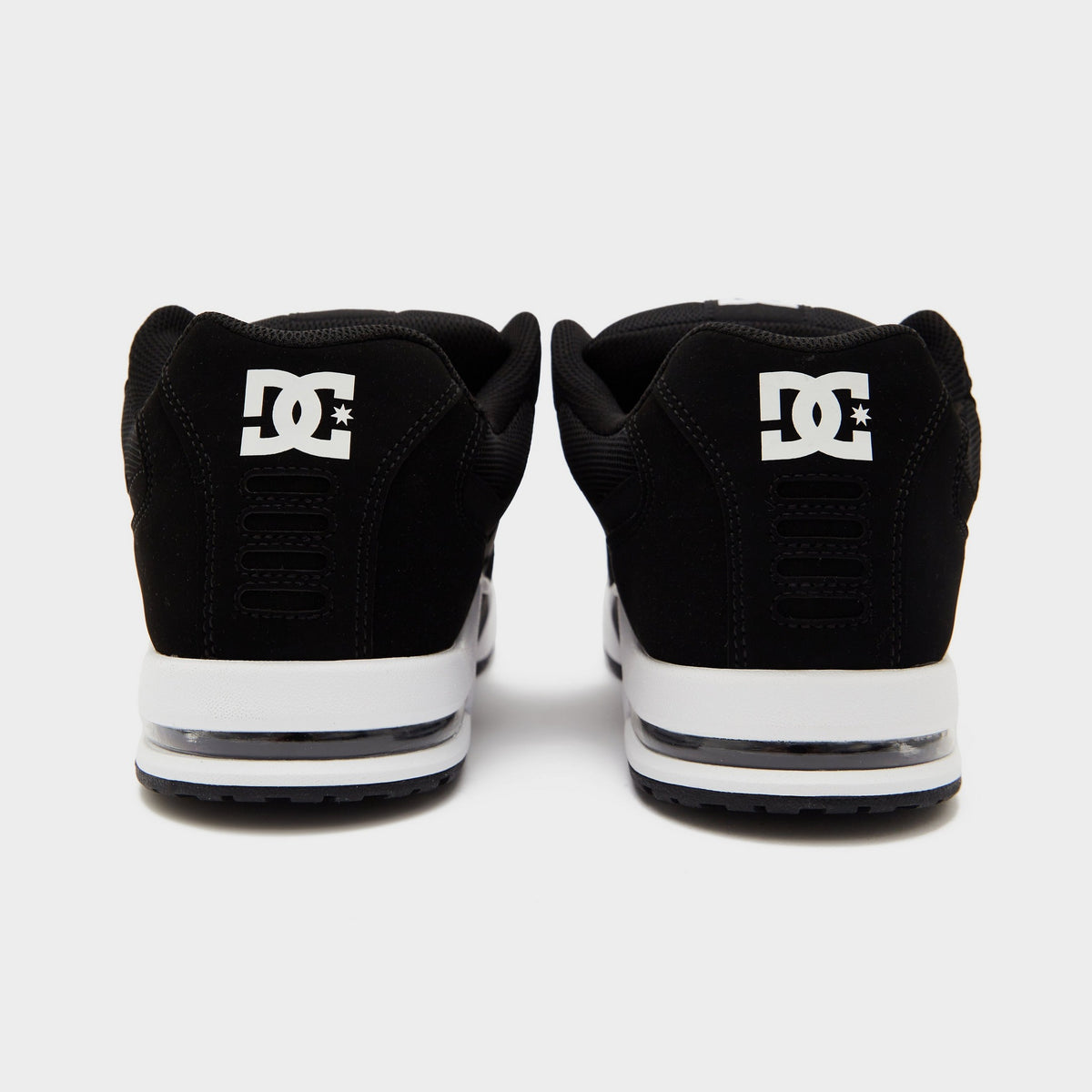 Black DC Shoes AT-2