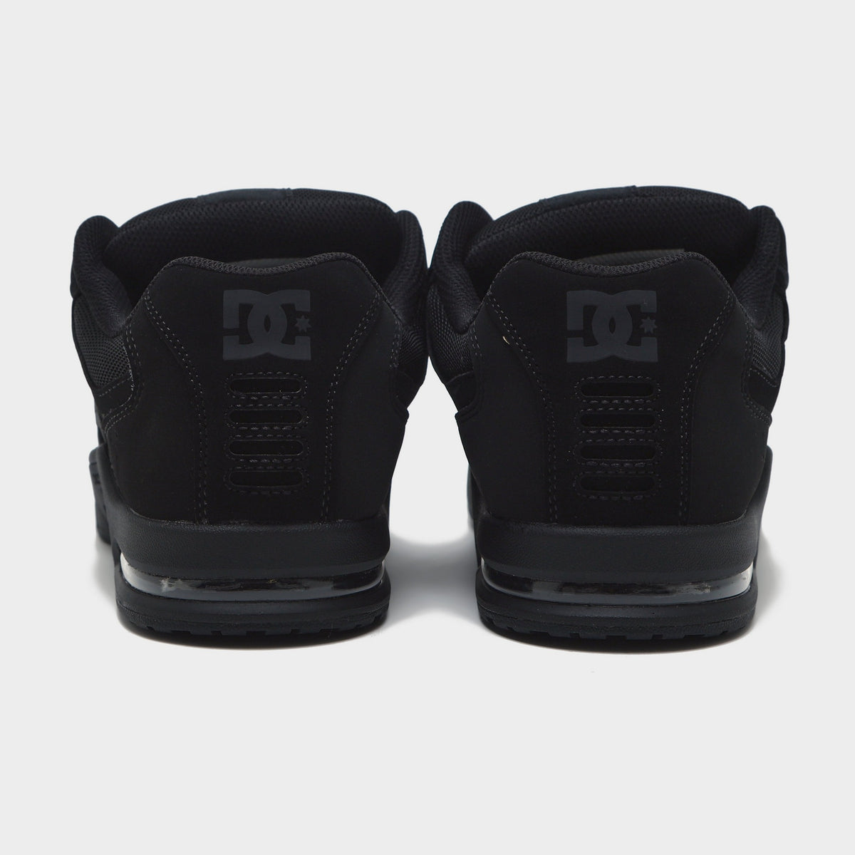 Black DC Shoes AT-2