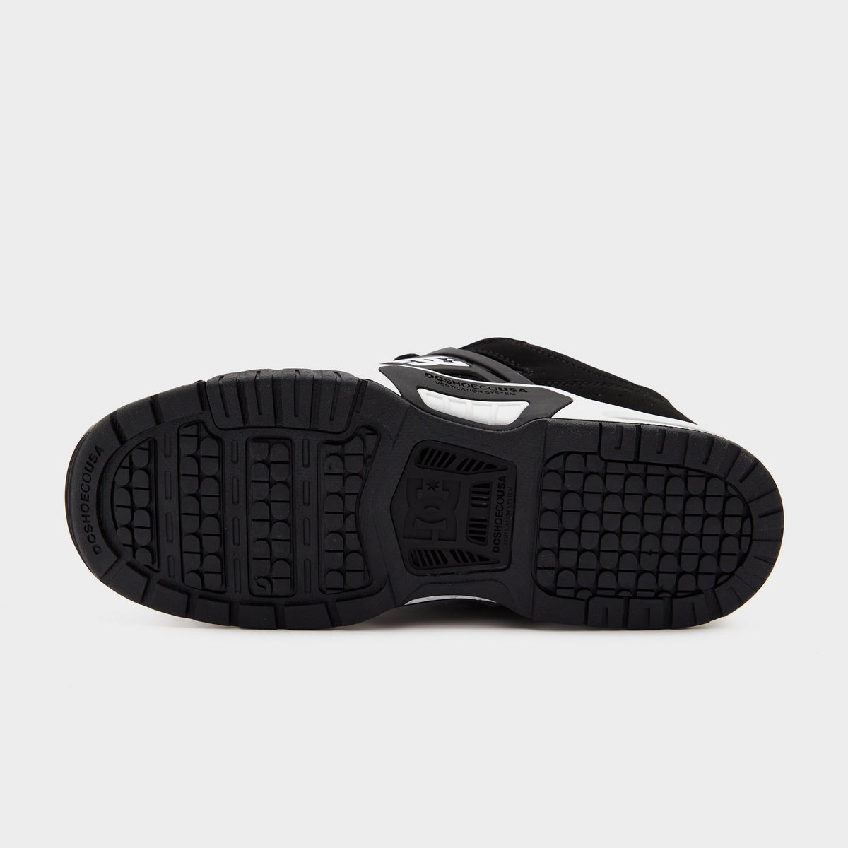 Black DC Shoes AT-2