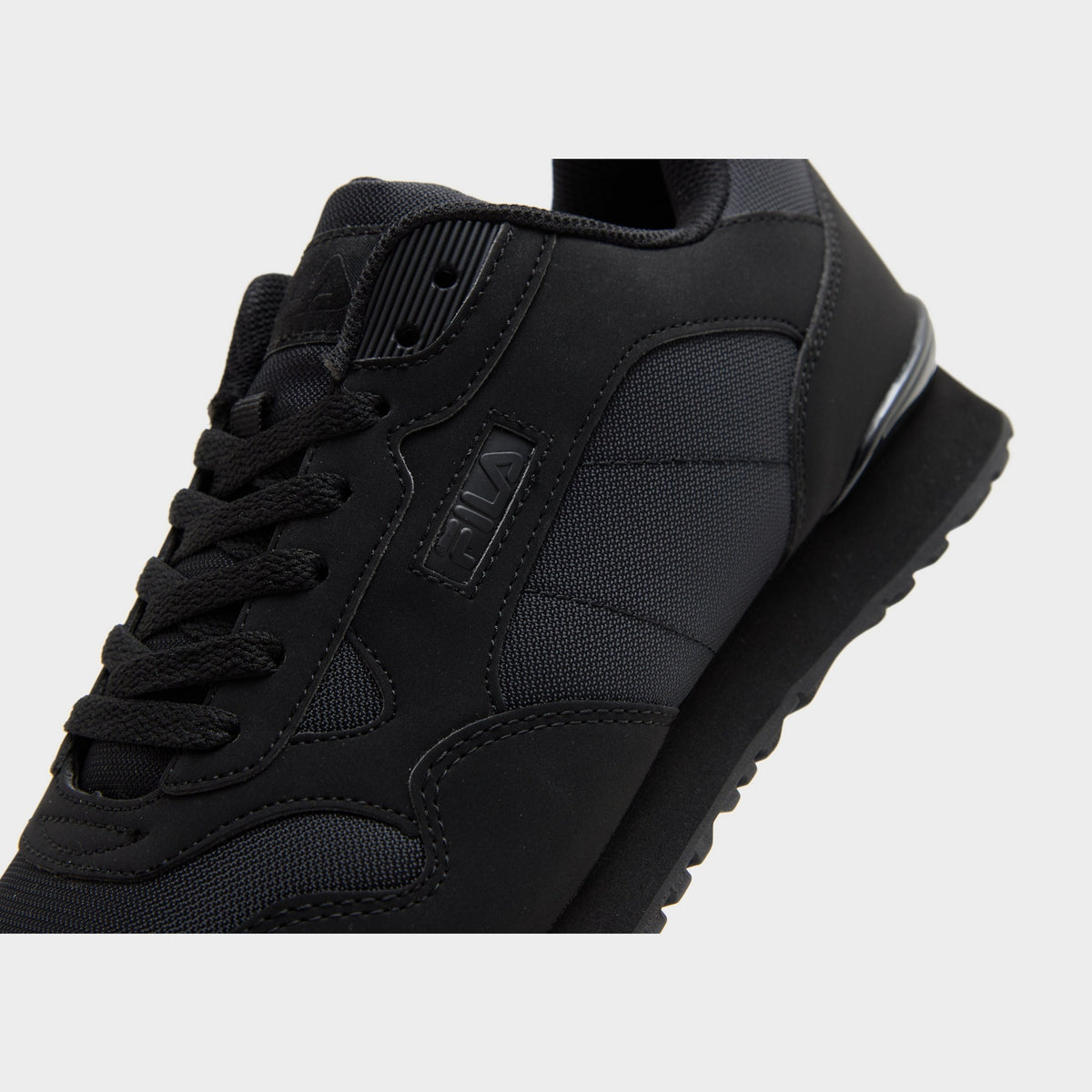 Black Fila Cress