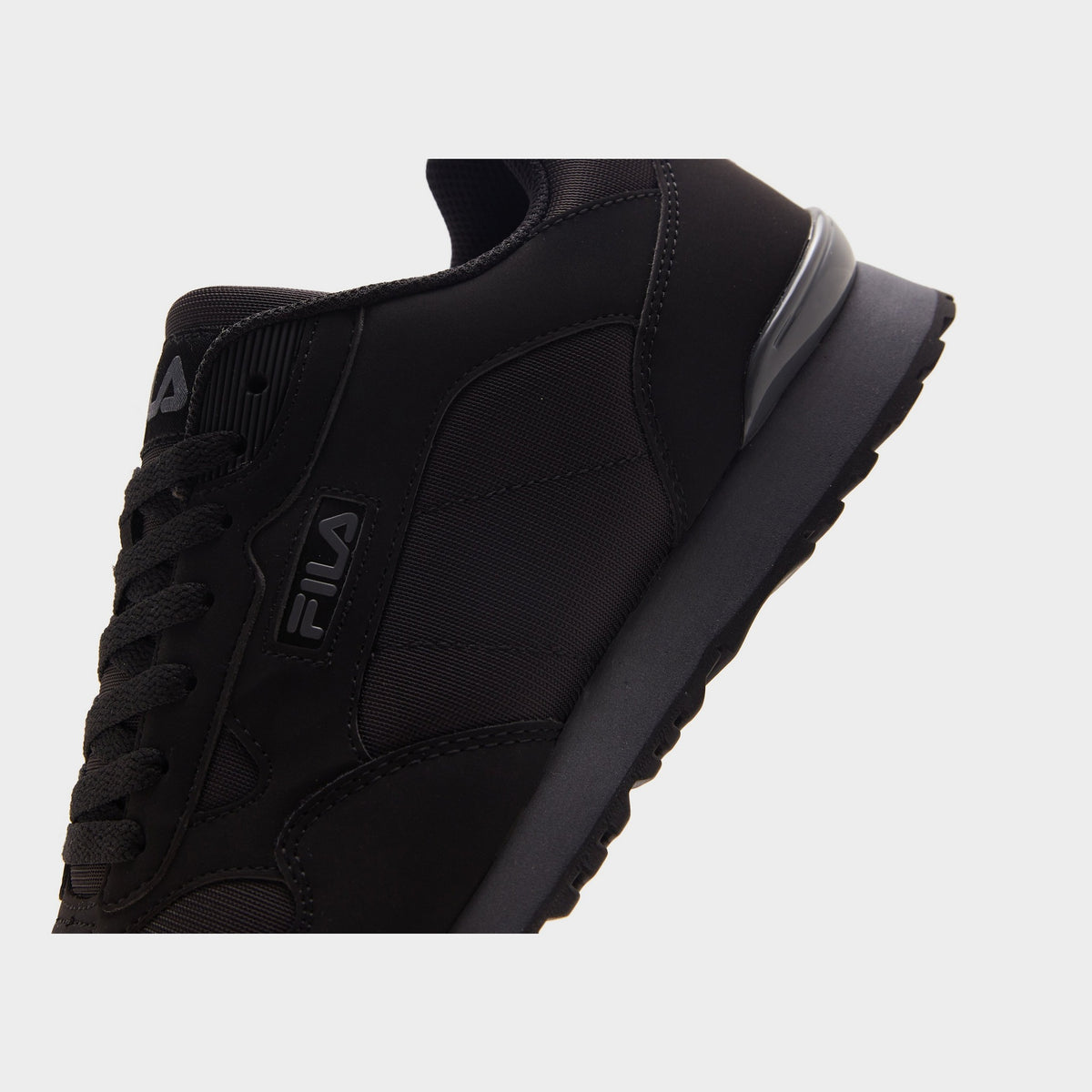 Black Fila Cress