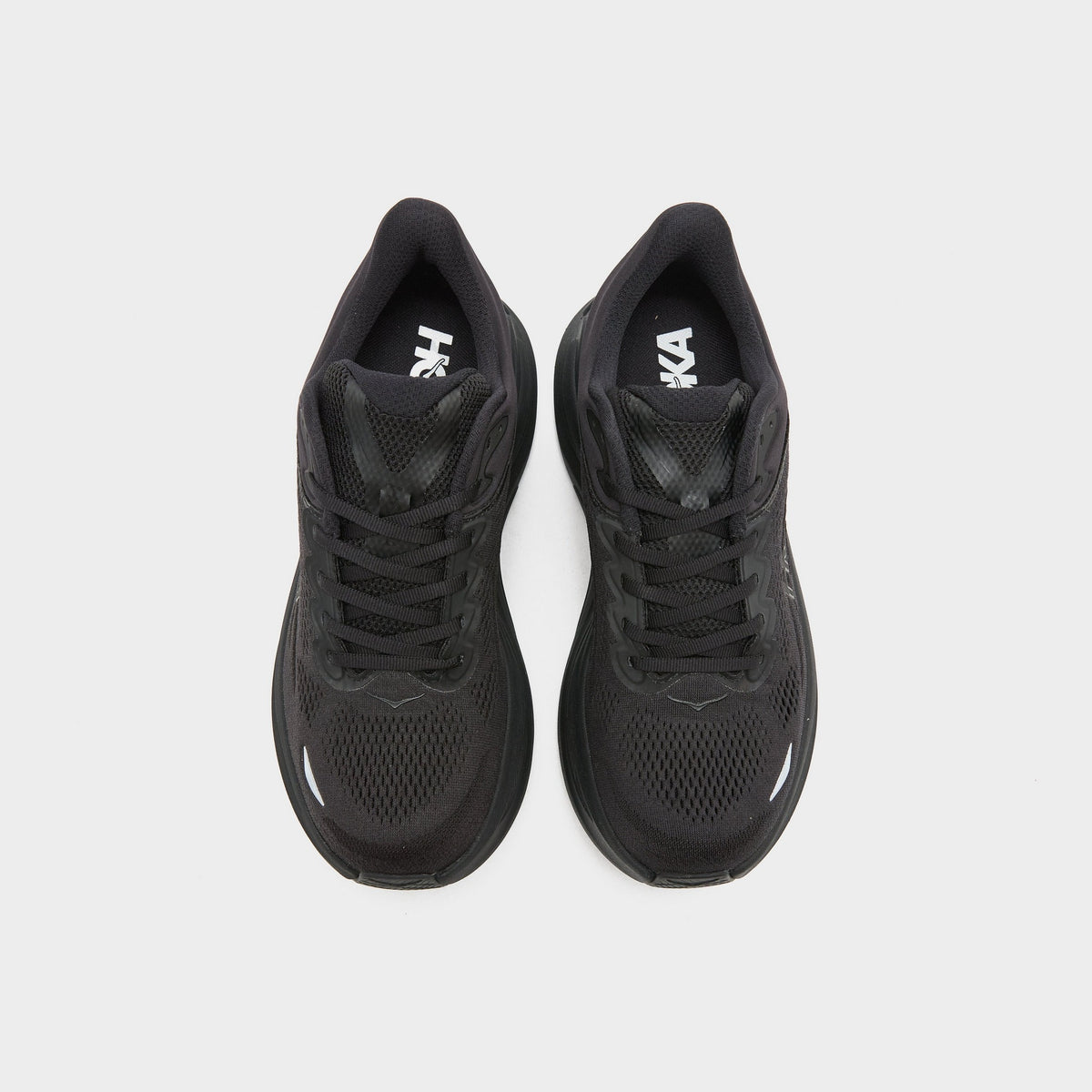 Black HOKA Bondi 9