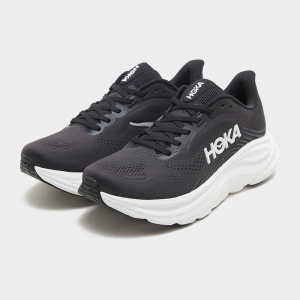 Black HOKA Clifton 11 Women's