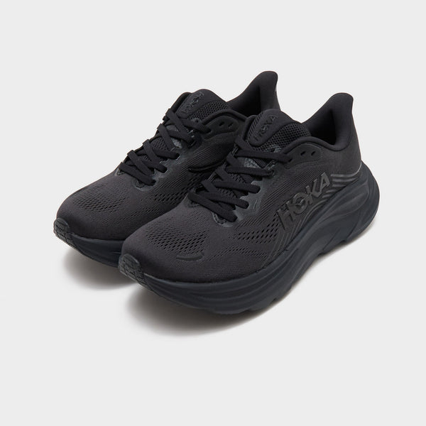 Black HOKA Clifton 11 Women's