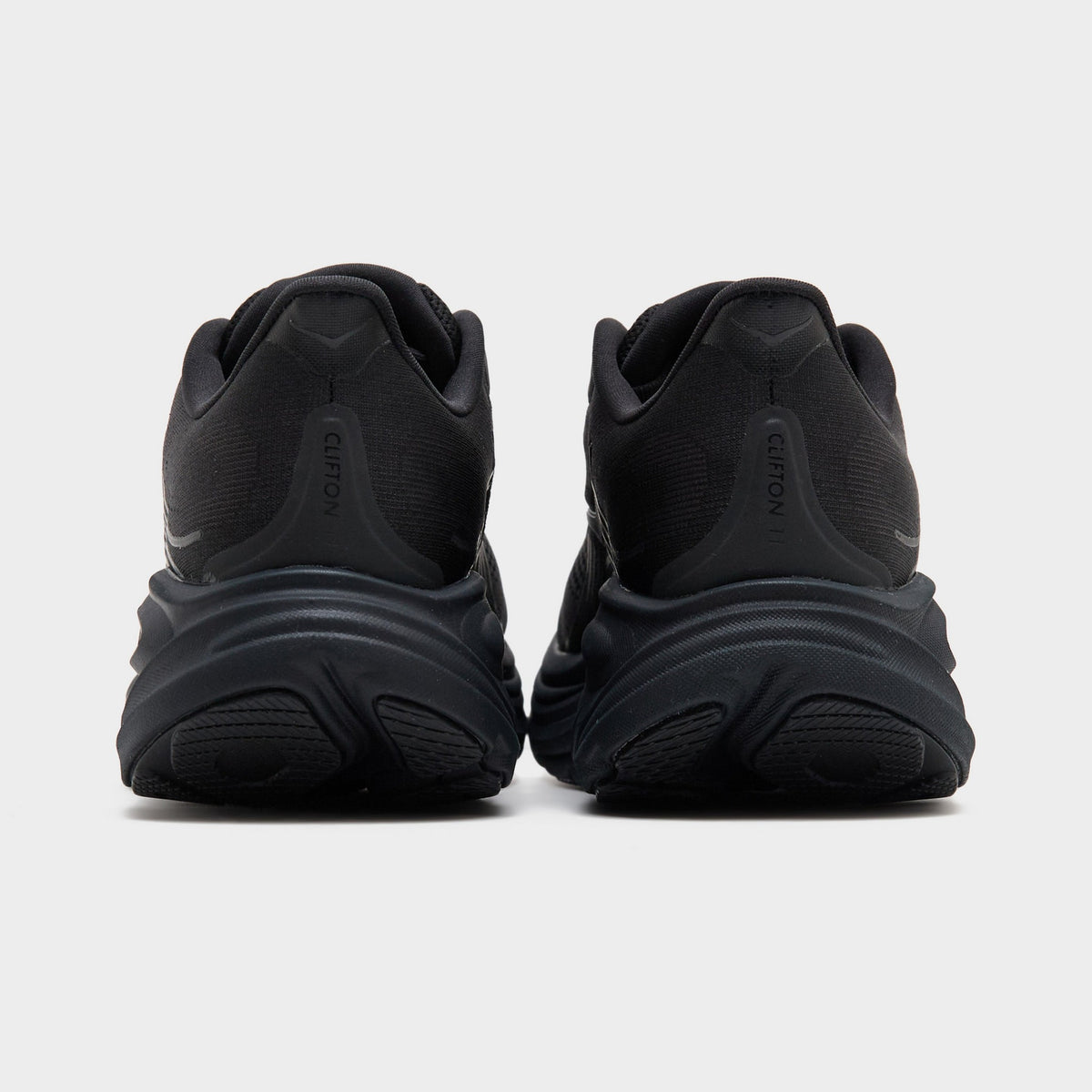 Black HOKA Clifton 11 Women's