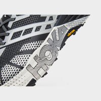 Black HOKA Speedgoat 2