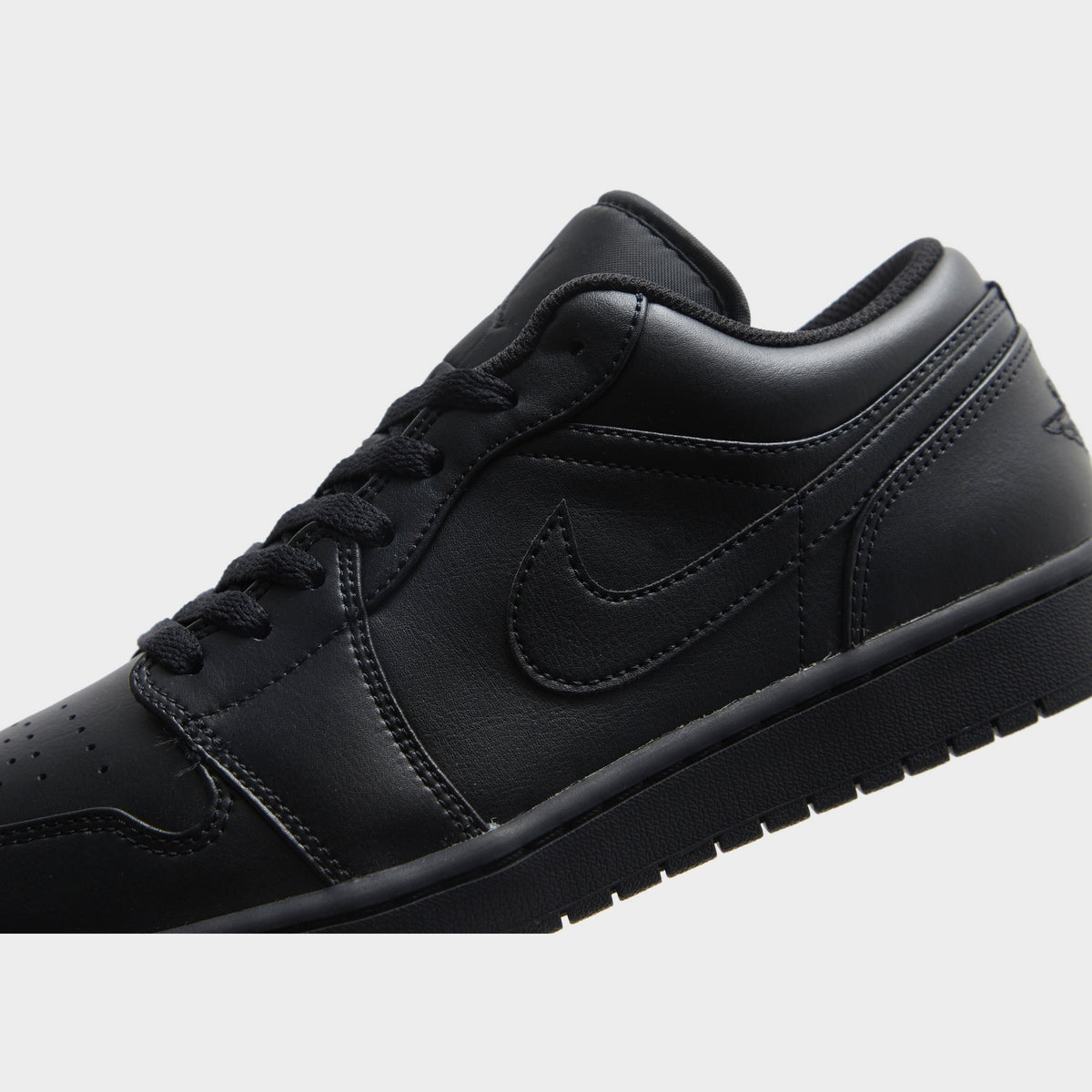 Black Jordan Air 1 Low