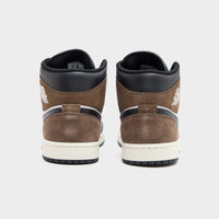Black Jordan Air 1 Mid SE