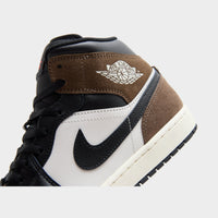 Black Jordan Air 1 Mid SE
