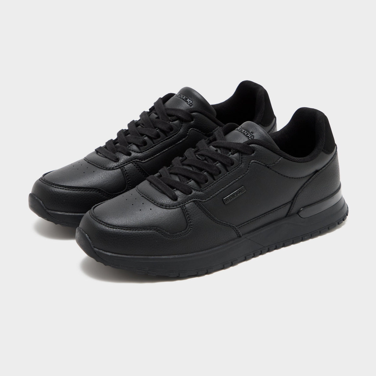 Black McKenzie Noah