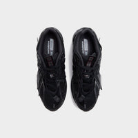 Black New Balance 1906A