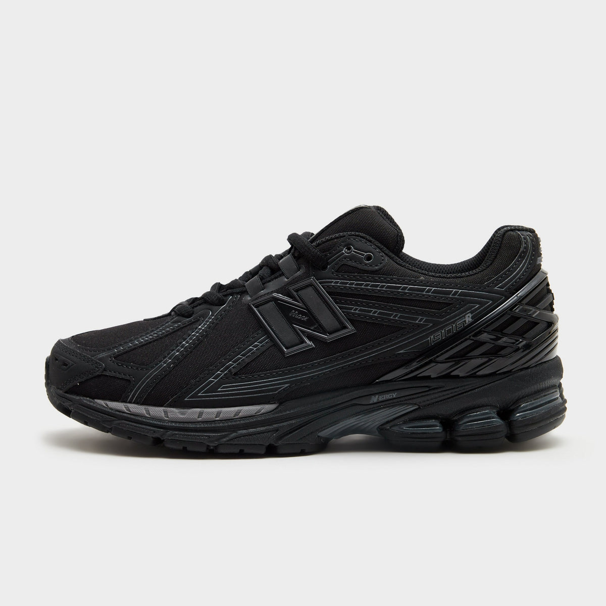 Black New Balance 1906R