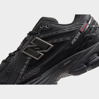 Black New Balance 1906R