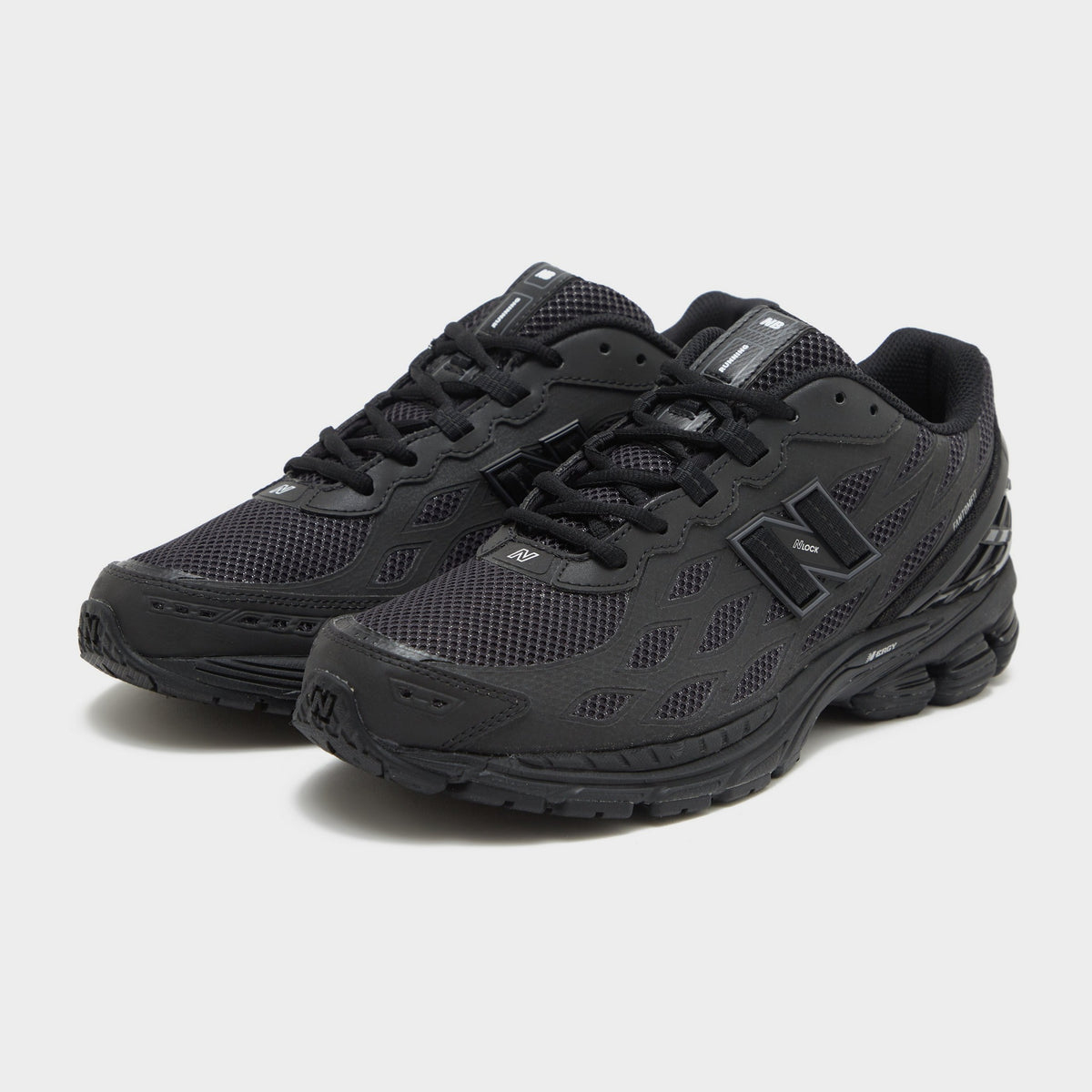Black New Balance 1906W