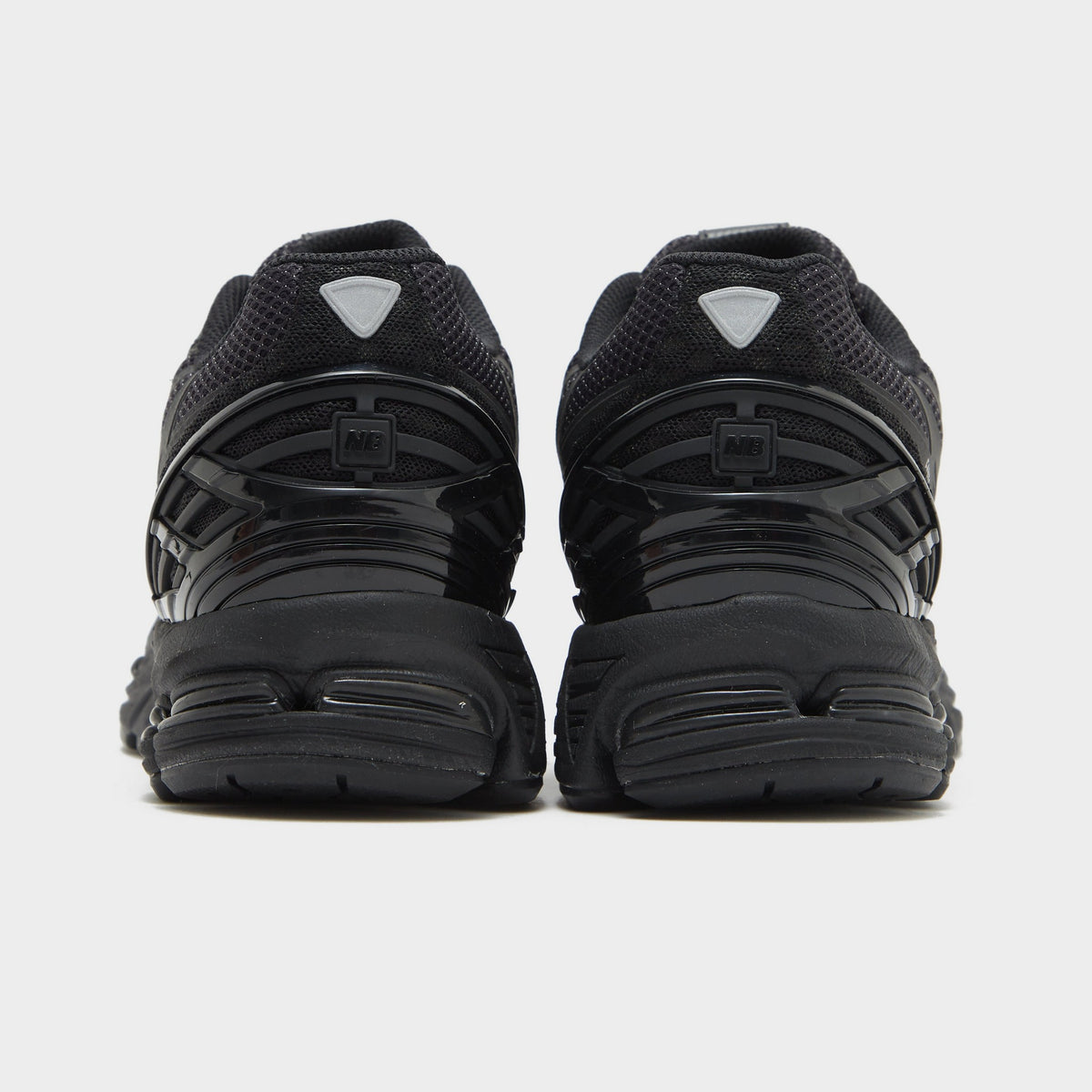 Black New Balance 1906W