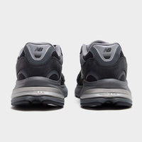 Black New Balance 2010