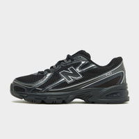 Black New Balance 740