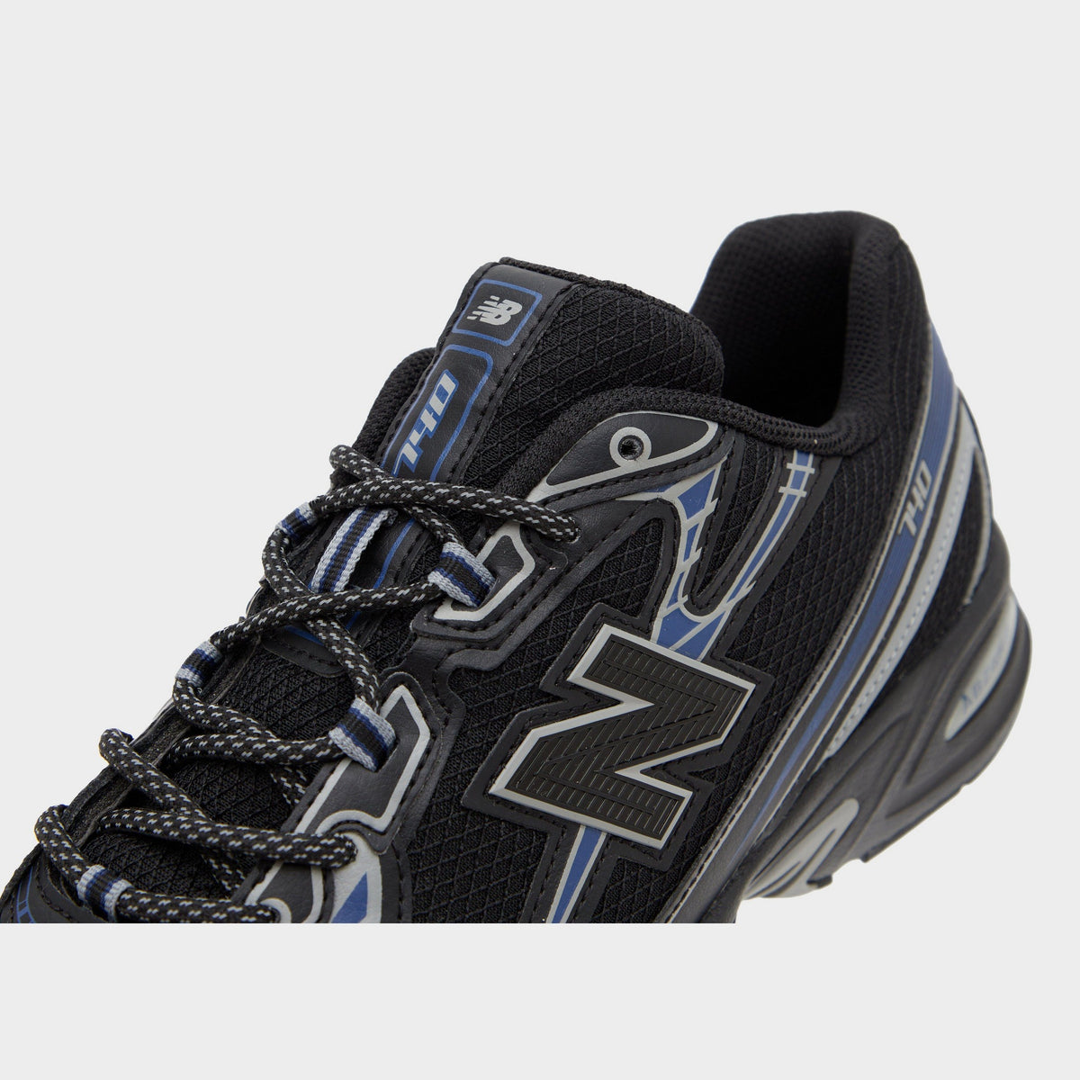 Black New Balance 740