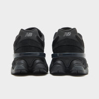 Black New Balance 9060
