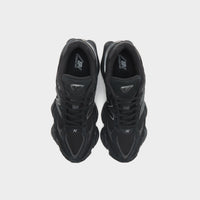 Black New Balance 9060
