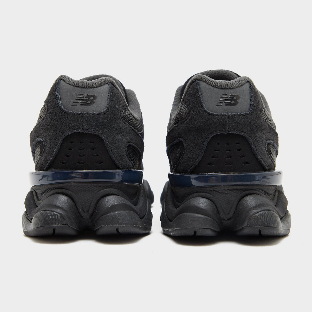 Black New Balance 9060R