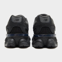 Black New Balance 9060R