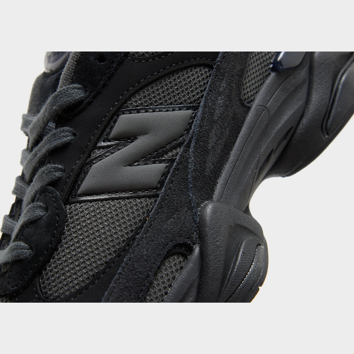 Black New Balance 9060R
