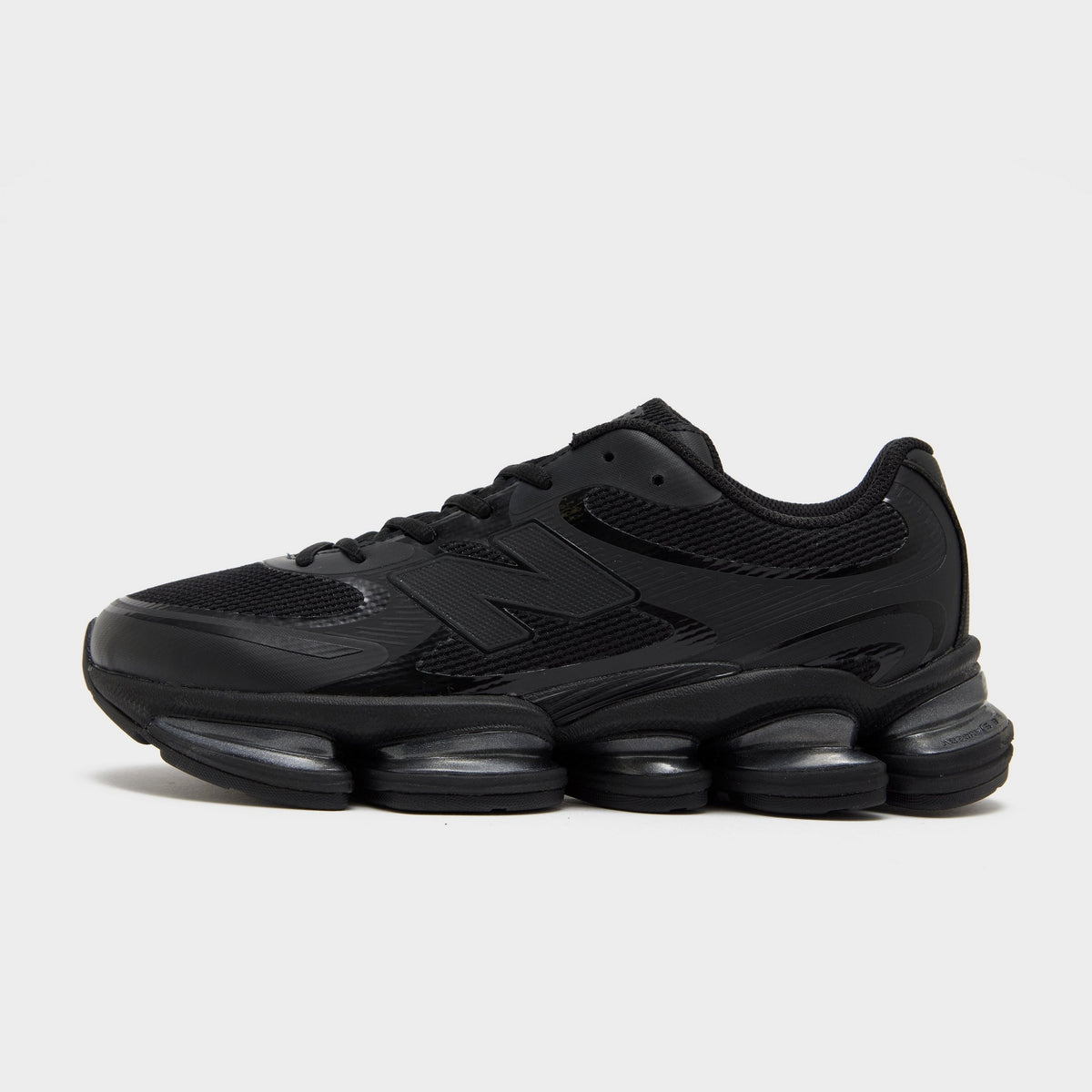 Black New Balance ABZORB 2000