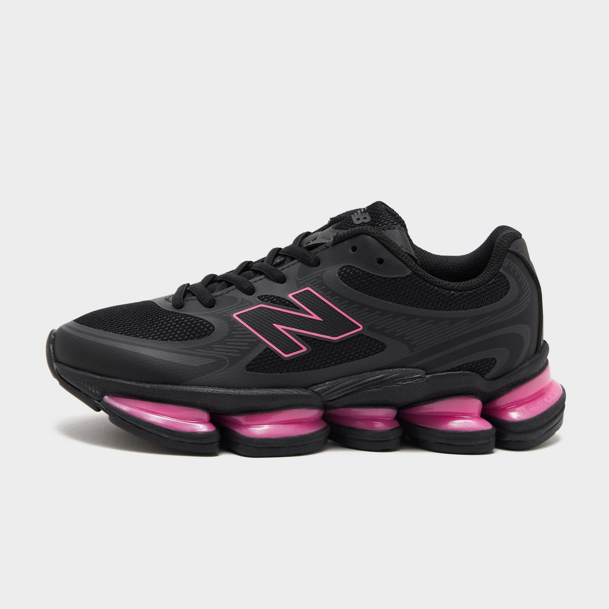 Black New Balance ABZORB 2000 Women's