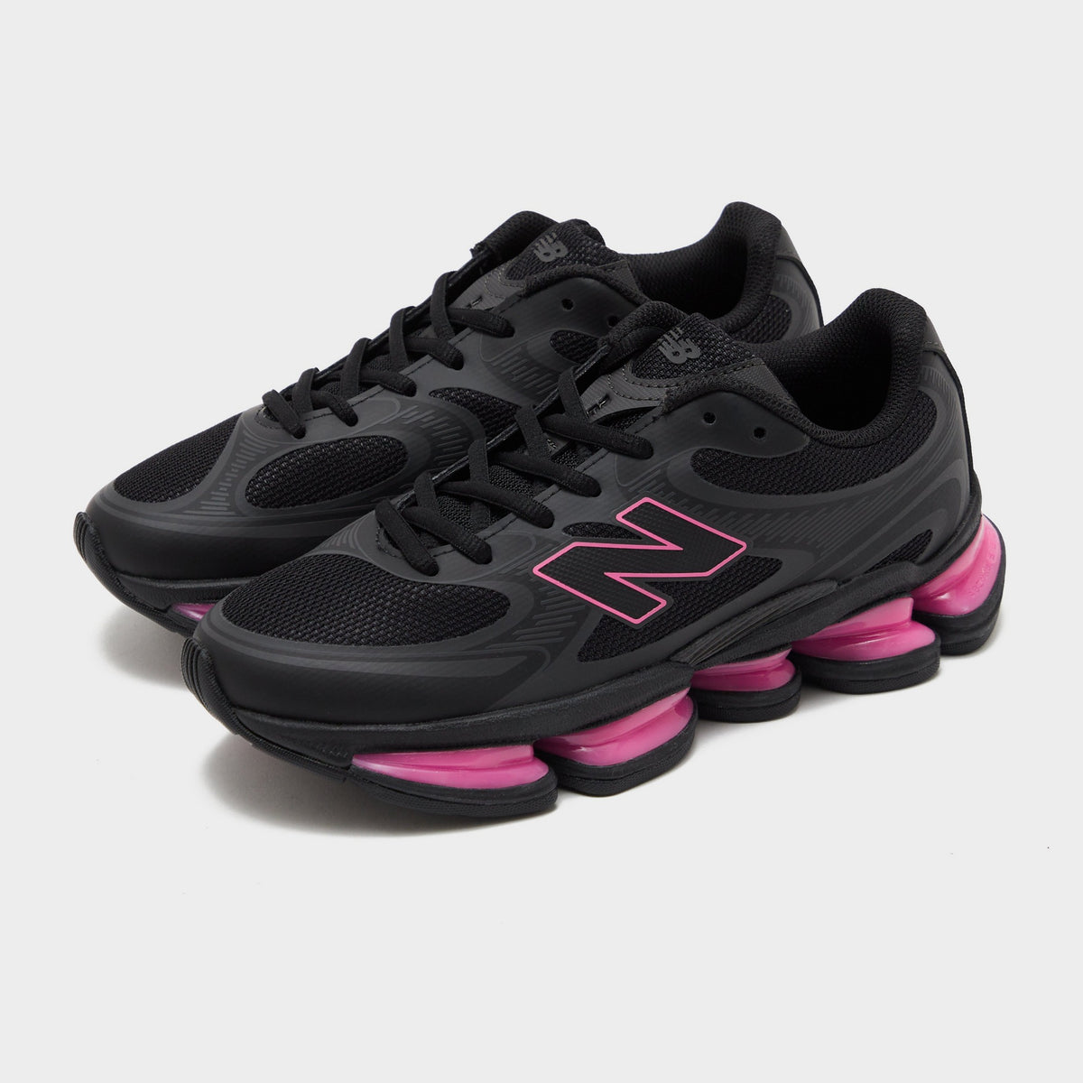 Black New Balance ABZORB 2000 Women's