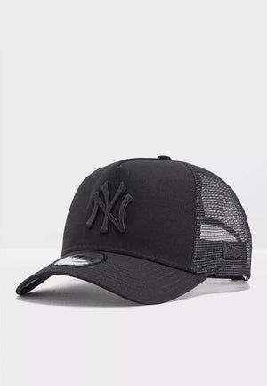 New Era 9Forty New York Yankees Trucker - Cap On