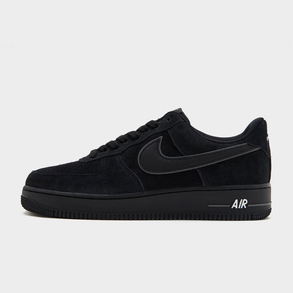 Black Nike Air Force 1 '07 LV8