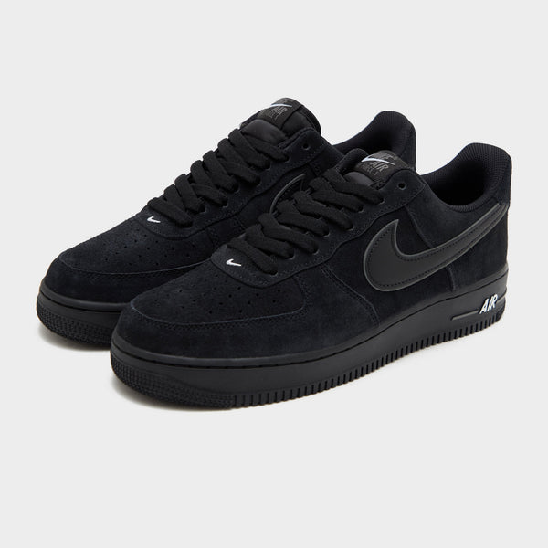 Black Nike Air Force 1 '07 LV8