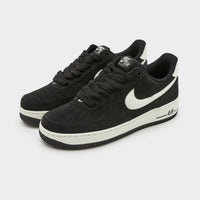 Black Nike Air Force 1 '07 LV8