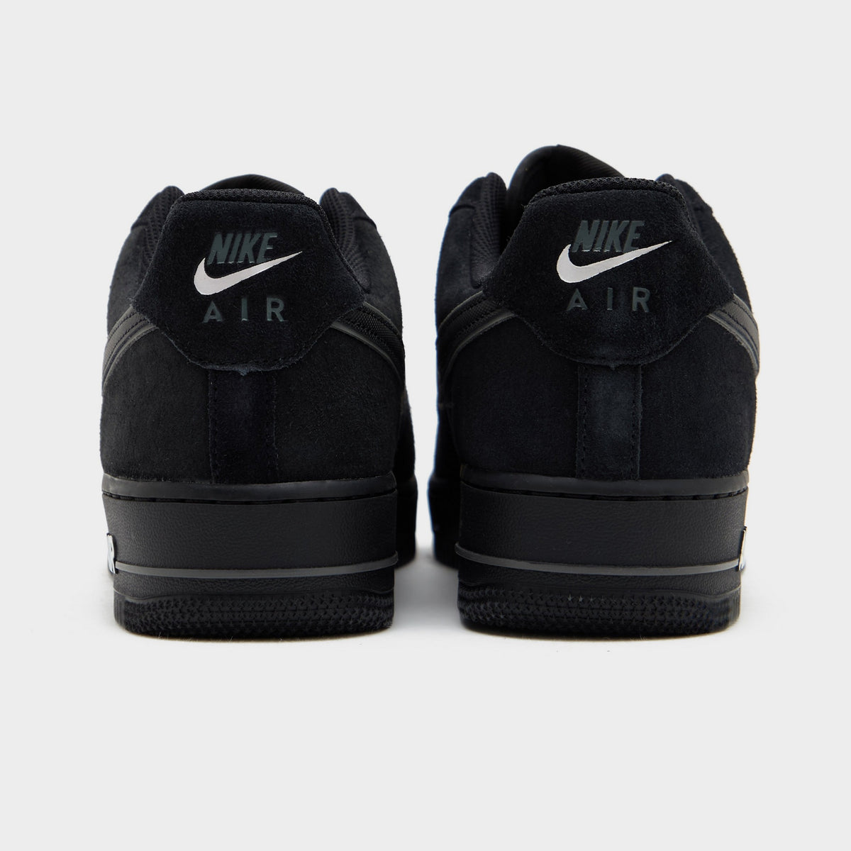 Black Nike Air Force 1 '07 LV8