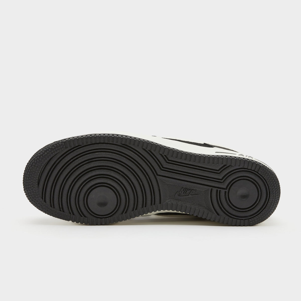 Black Nike Air Force 1 '07 LV8