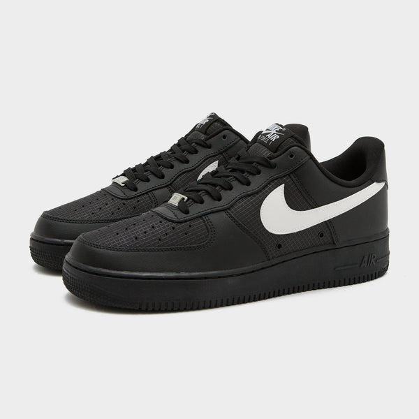 Black Nike Air Force 1 Tech