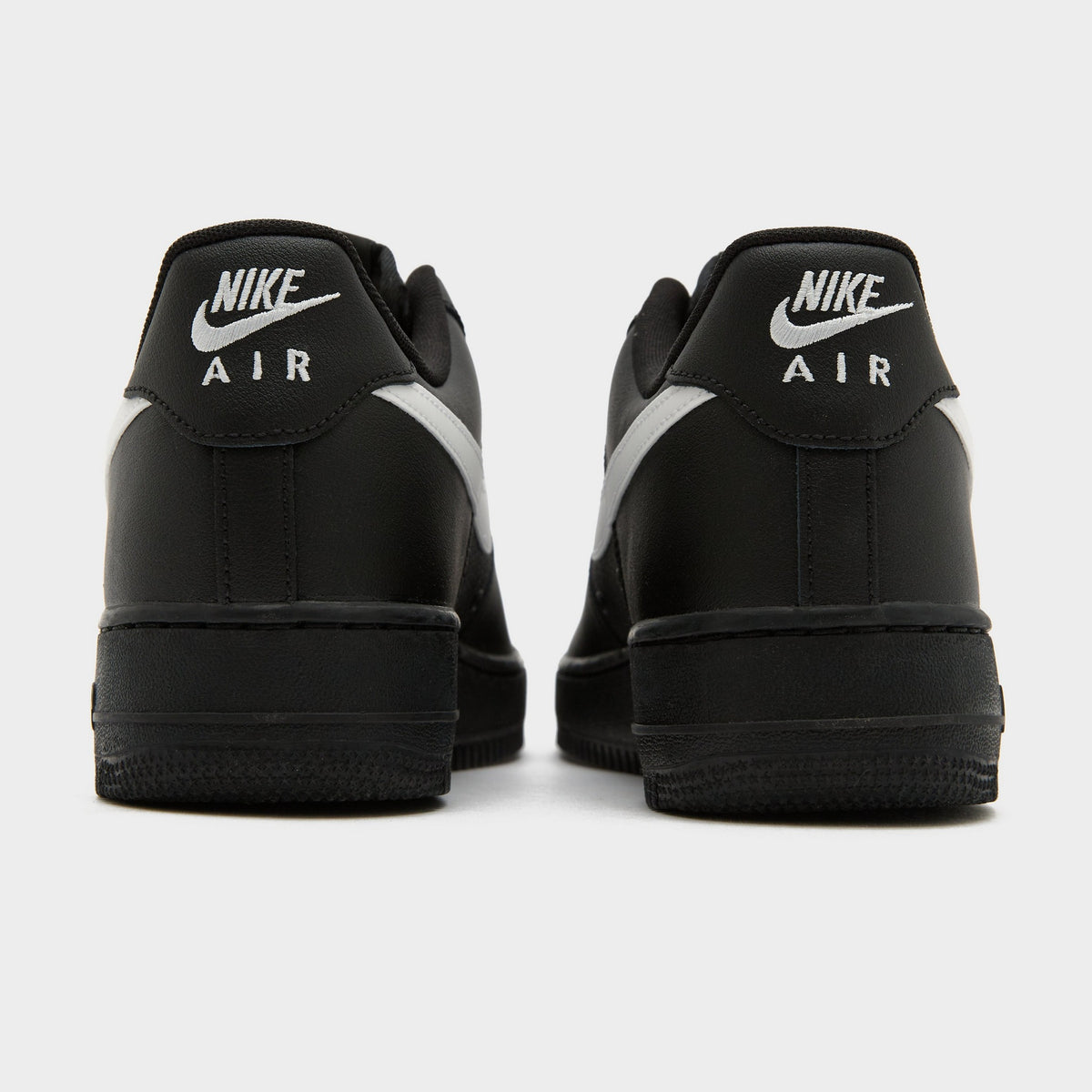 Black Nike Air Force 1 Tech