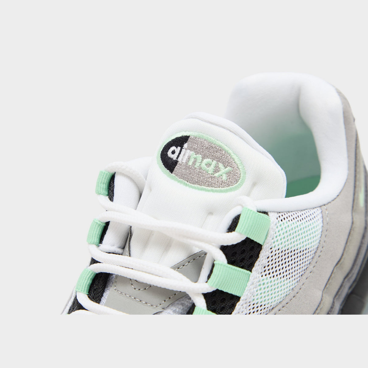 Black Nike Air Max 95 'Fresh Mint'