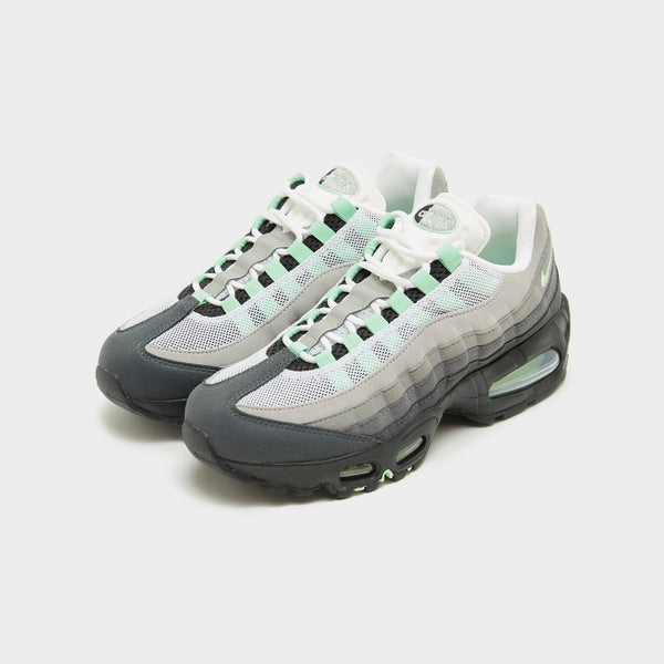 Black Nike Air Max 95 'Fresh Mint' Women's