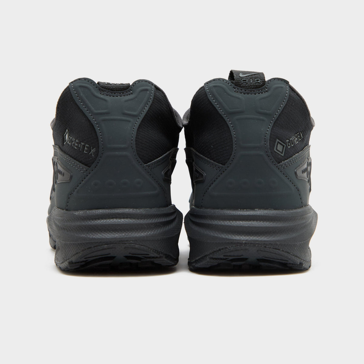 Nike Air Max SNDR GORE-TEX