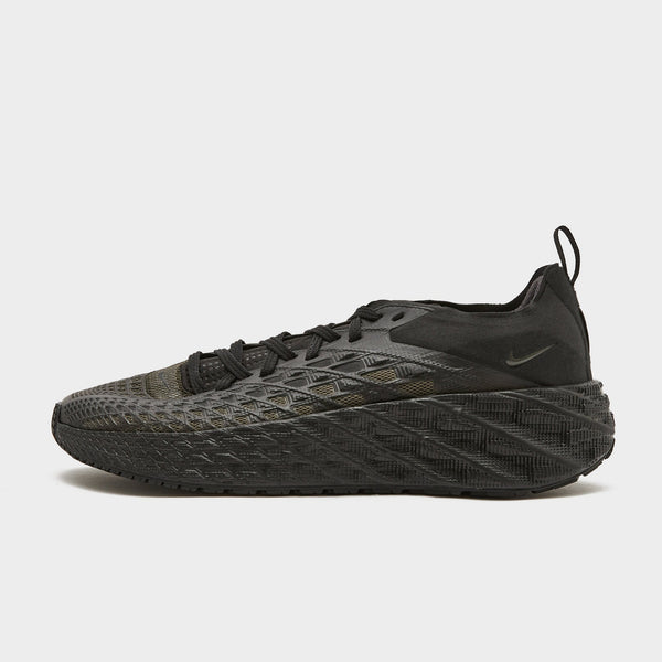 Black Nike Ava Edge