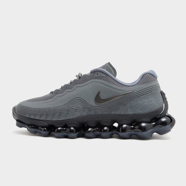 Black Nike Liquid Max AirWave