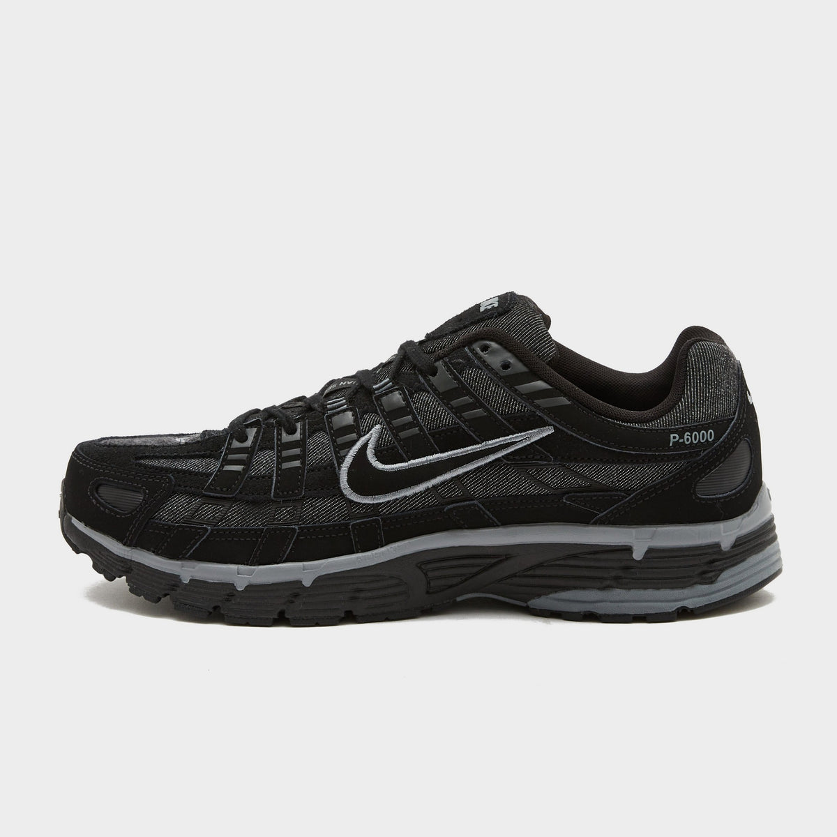 Black Nike P-6000