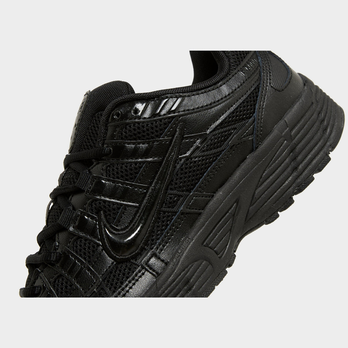 Black Nike P-6000