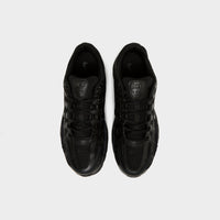 Black Nike P-6000
